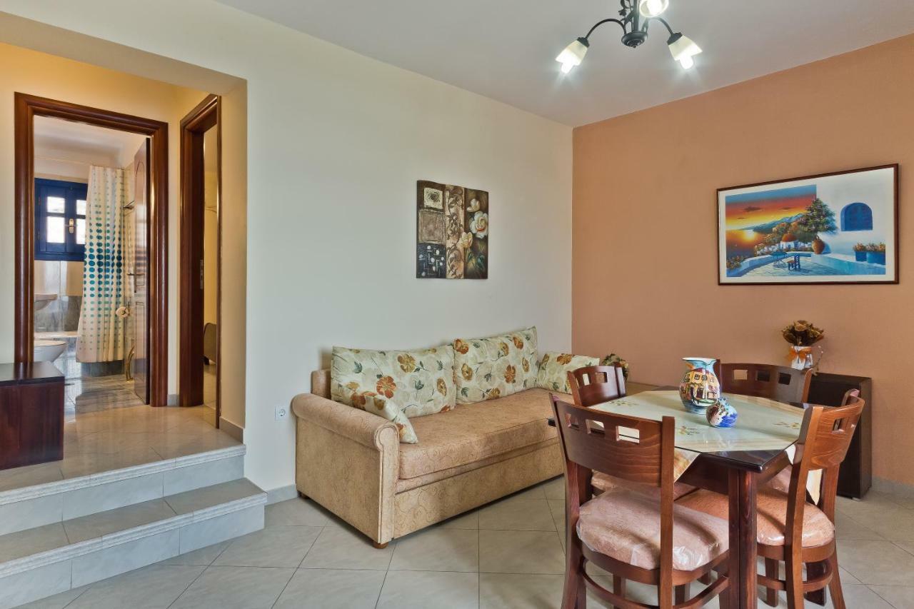 Alkioni Hotel Фойникион Экстерьер фото
